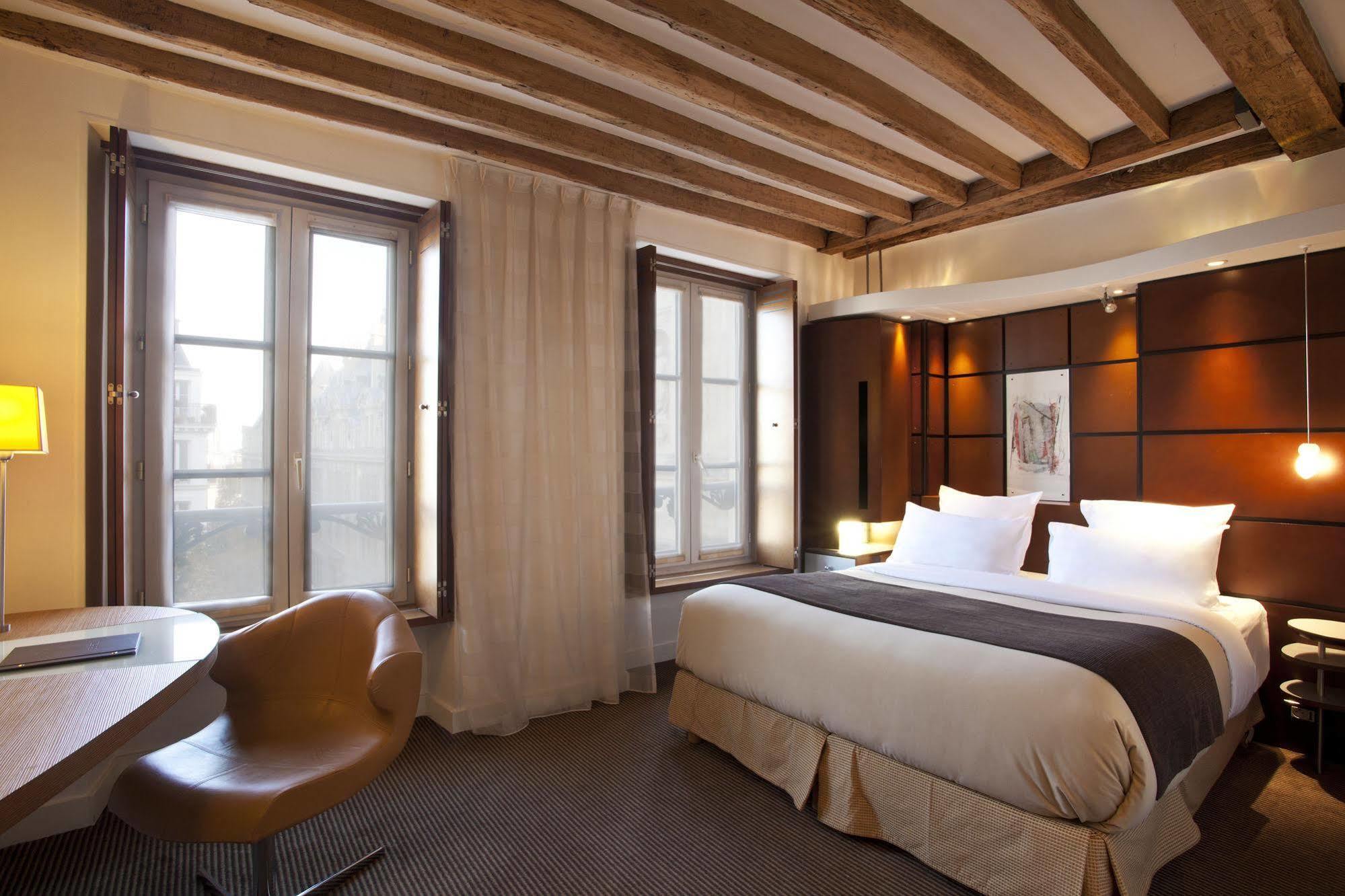 Select Hotel Paris Exterior photo